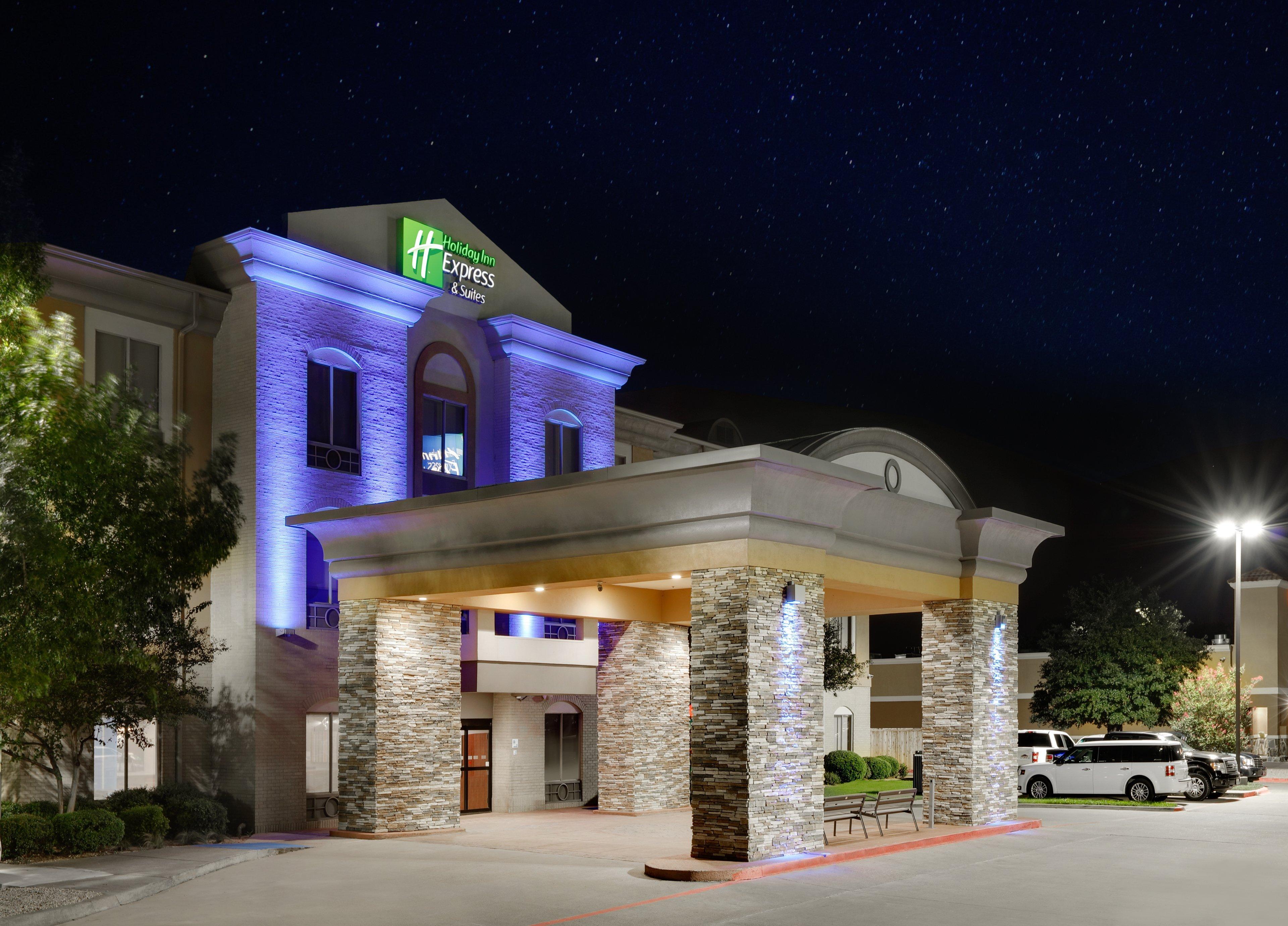 Holiday Inn Express & Suites Dallas - Duncanville, An Ihg Hotel Exterior photo